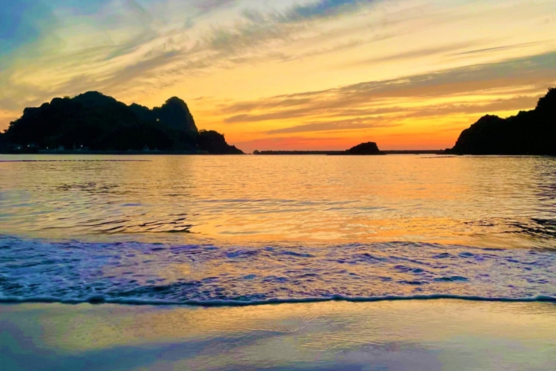 【兵庫県/新温泉町】塩谷海水浴場で眺める夕焼け～サンセット～