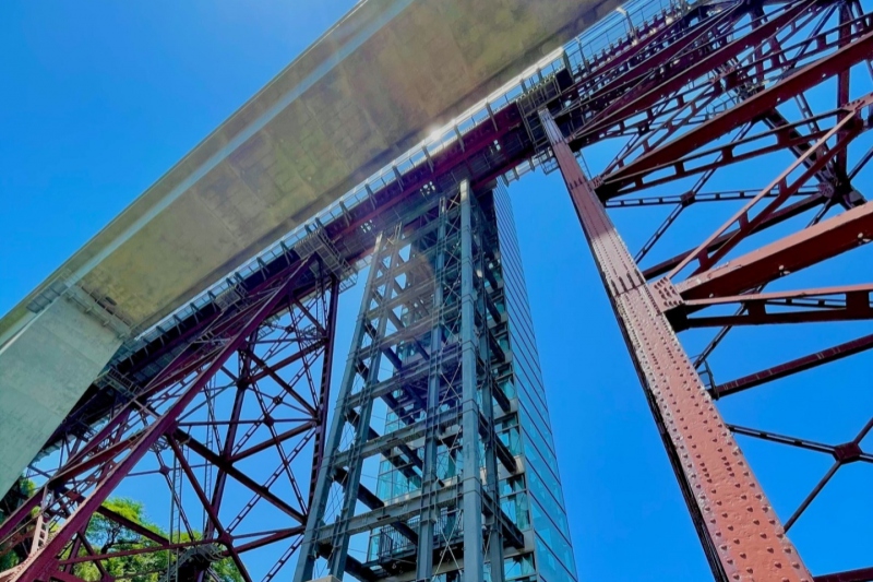 【余部鉄橋「空の駅」クリスタルタワー】日本海を一望できる絶景エレベーター