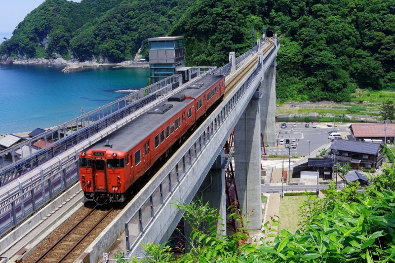 余部鉄橋「空の駅」展望施設