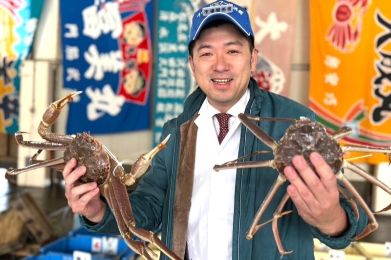 【2025年】11/6松葉ガニ漁解禁！兵庫県/浜坂漁港の初セリ価格は？