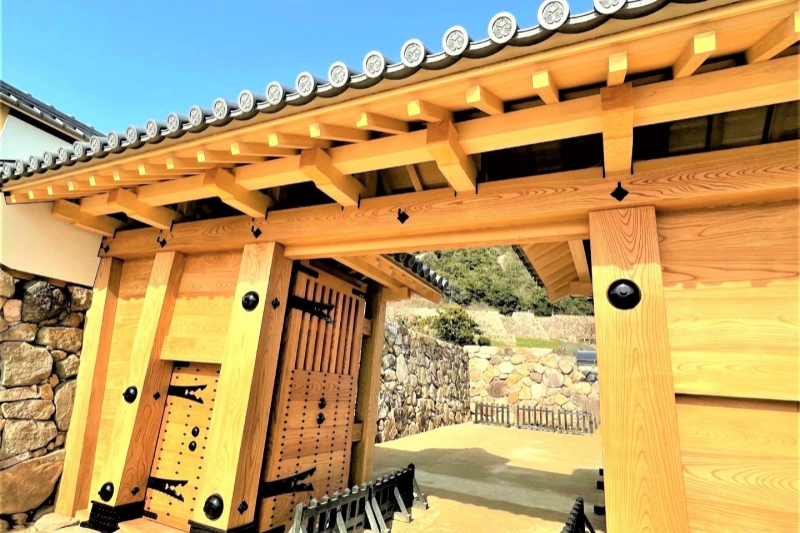 鳥取城大手門「中ノ御門表門」が復元されました＜鳥取県/鳥取市＞