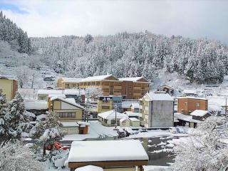 年末のご挨拶～湯村温泉の雪景色～