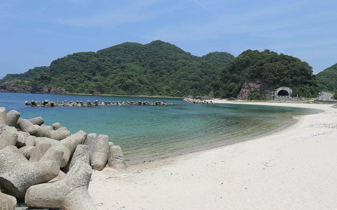 新温泉町　諸寄海水浴場